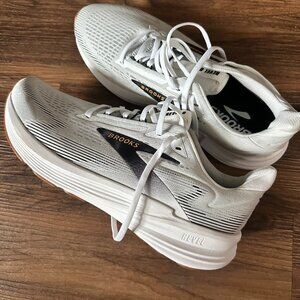 Brooks Revel 8 Running Shoe